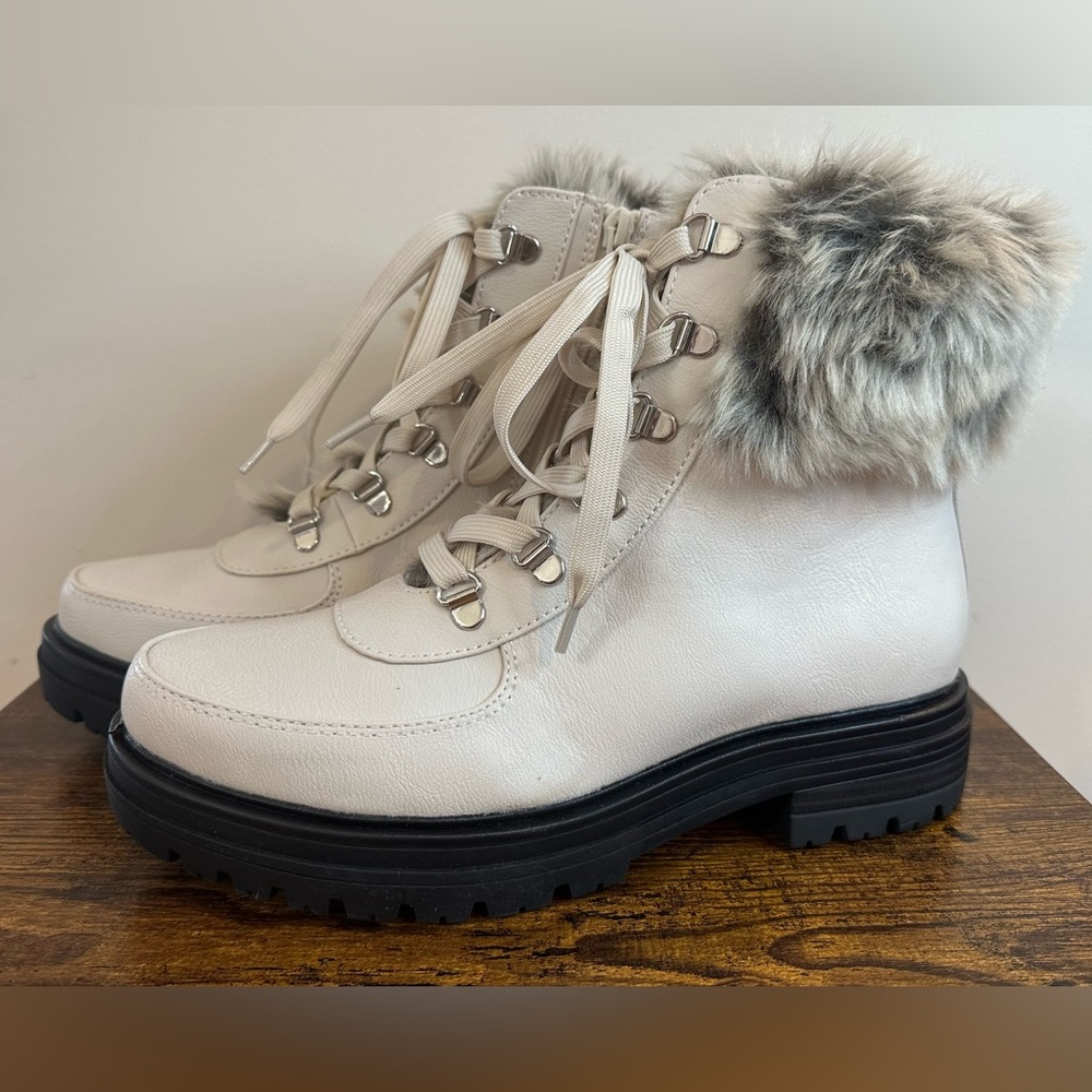Sun + Stone Womens ORLAAP WINTER WHT Boots NWT/box Size 8.5 M